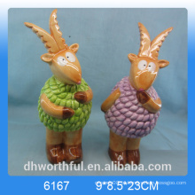 Atacado artesanato animal de cerâmica decoração em forma de cabra